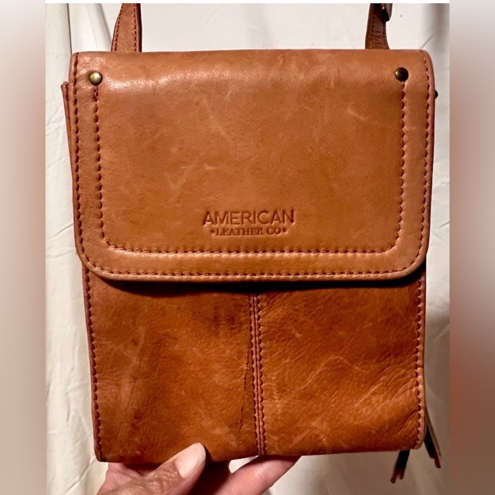American Leather Co. Kansas Crossbody Bag Travel Classic Purse Wallet Passport - Picture 6 of 14